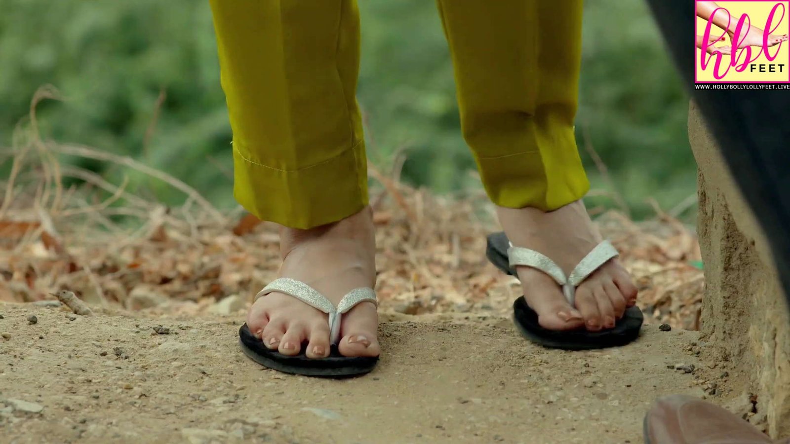 Moomal Khalid Feet Closeups Beautiful