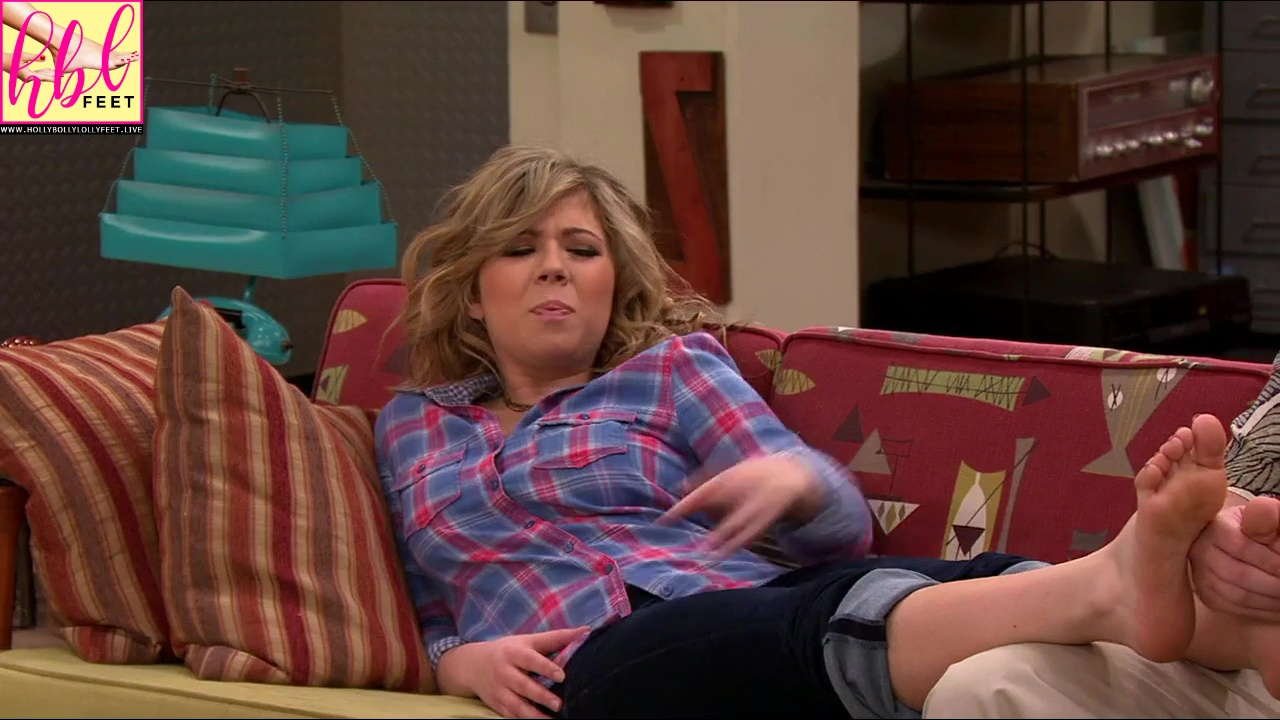 Jennette McCurdy Feet Soles