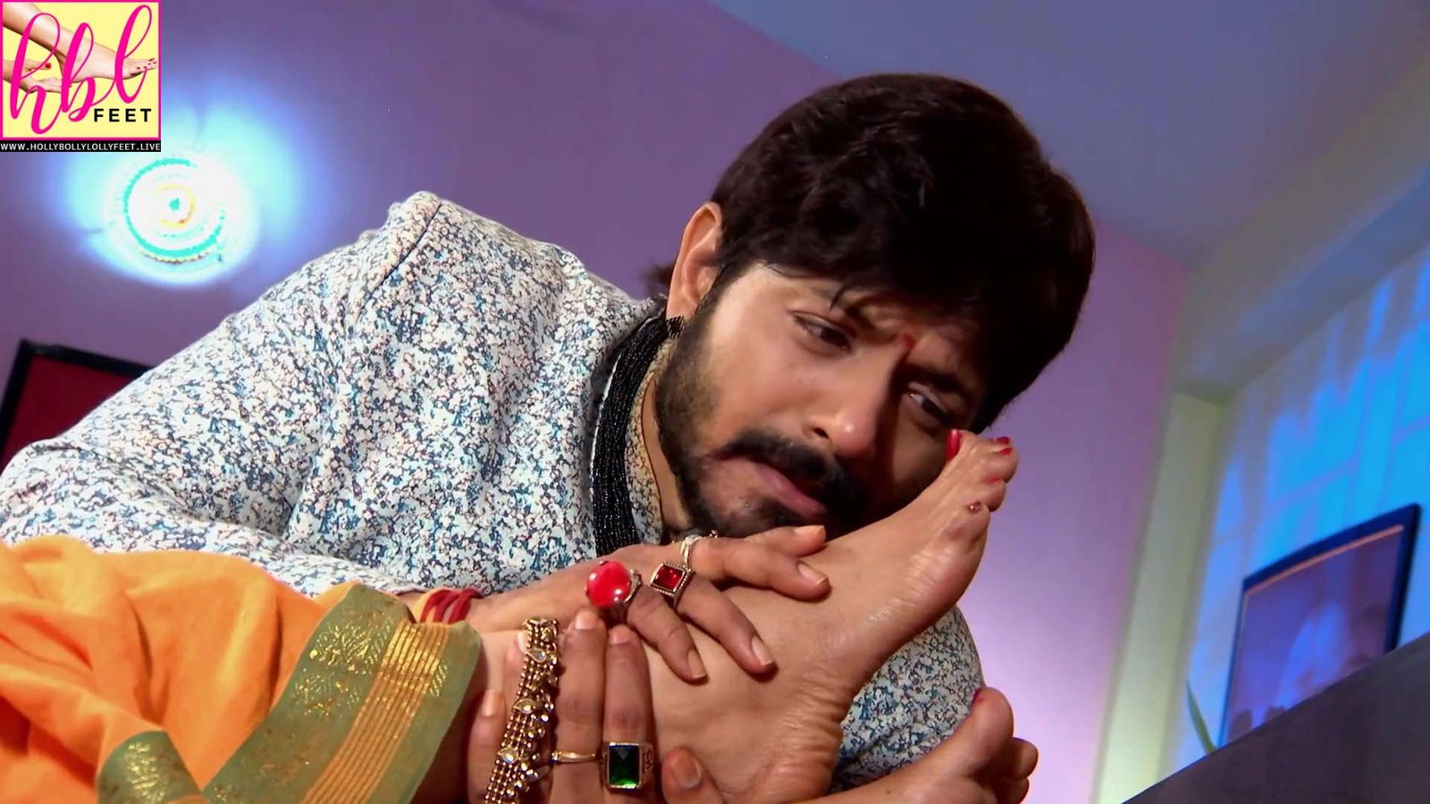 meena-vasu-feet-zee-telugu-suryavamsham-ep-264-08