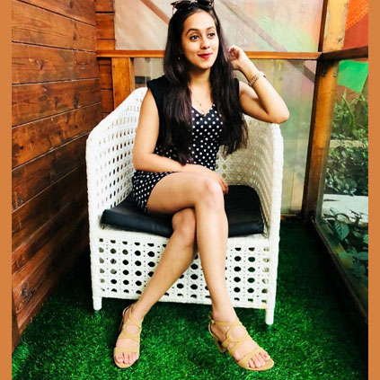 Krutika Desai Feet Videos