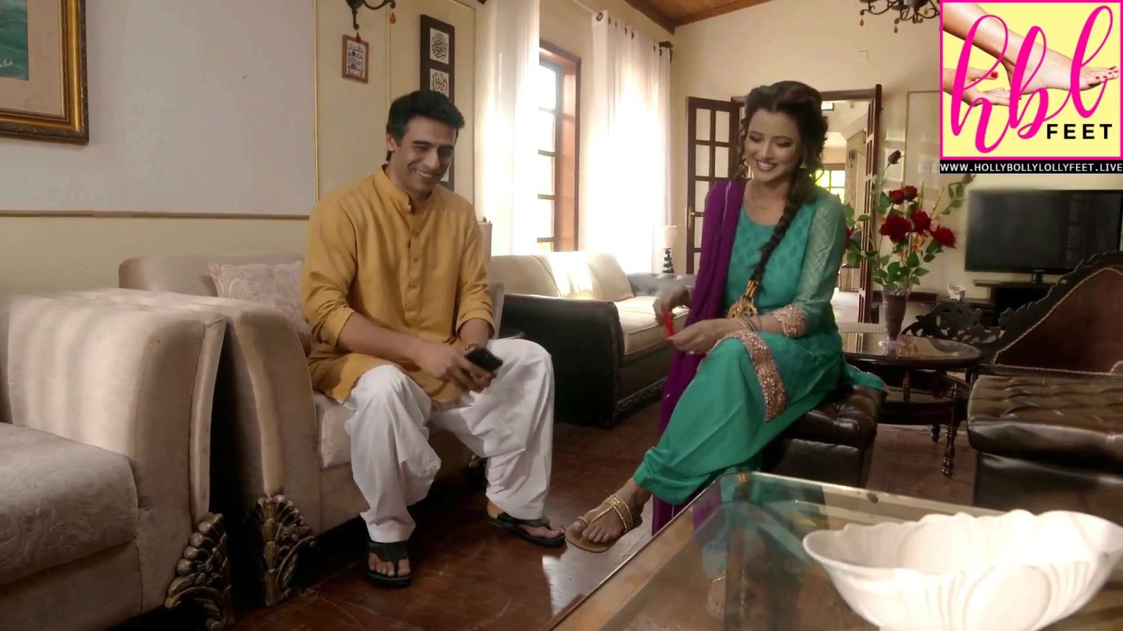 Mizna Waqas Feet Nice