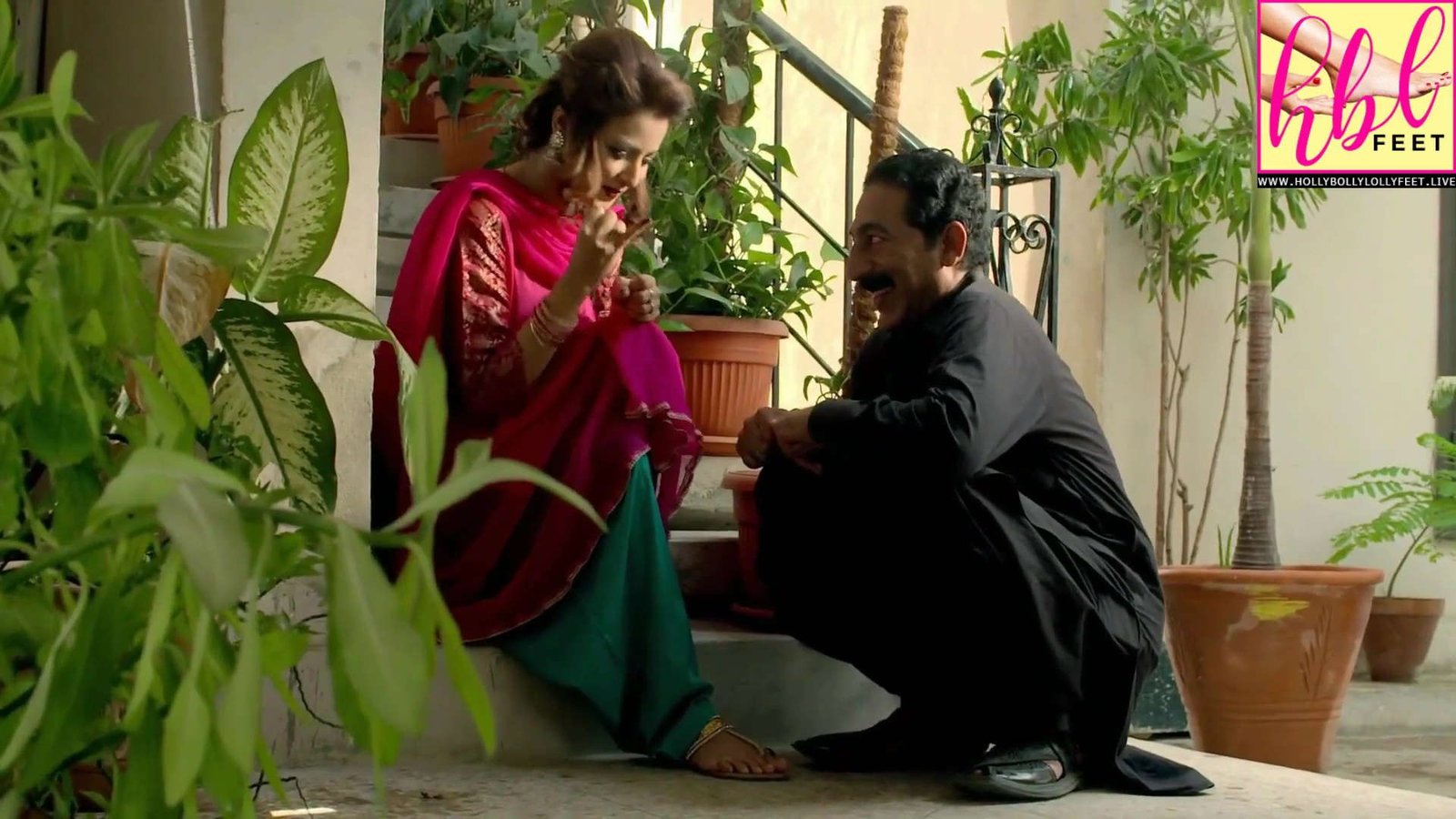 Mizna Waqas Feet Nice