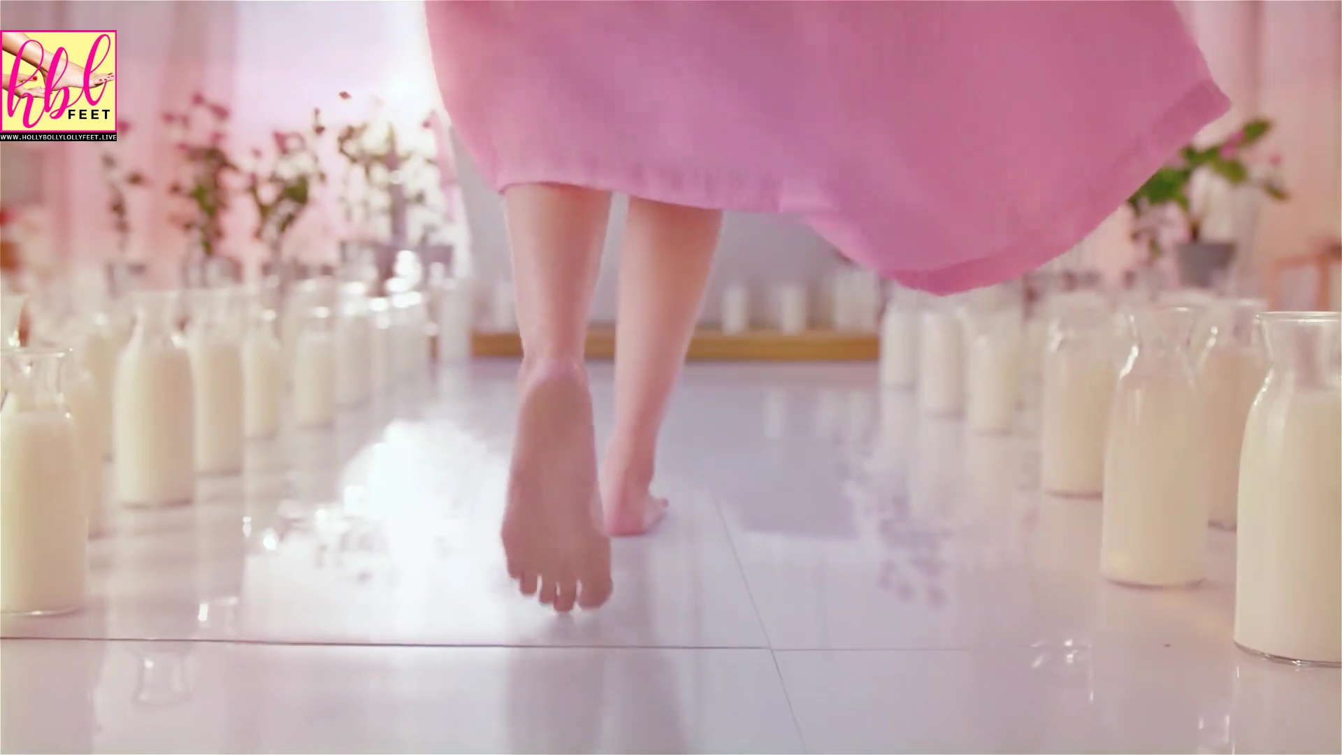 Hania Aamir Feet Soles Cute