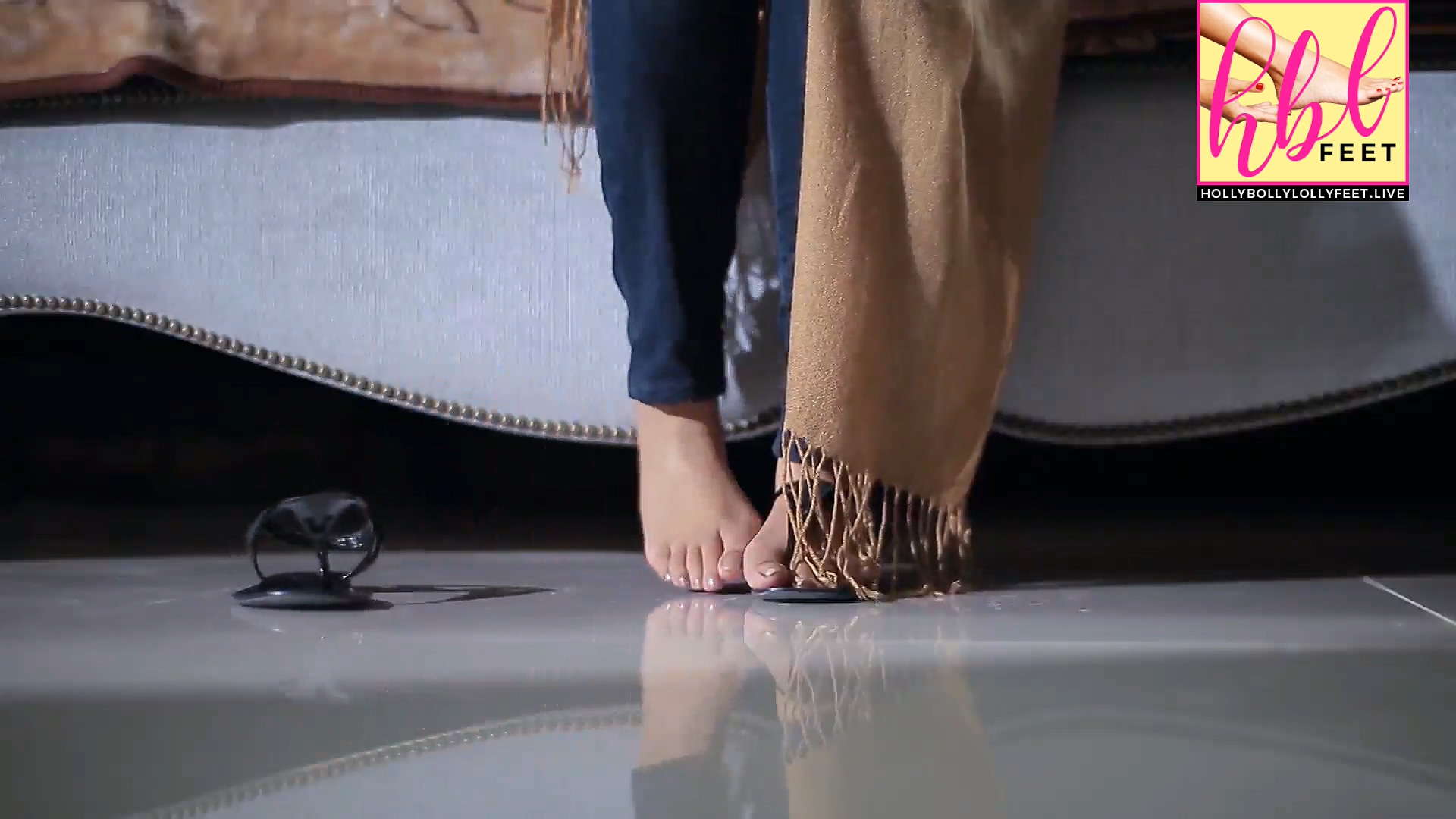 Ayesha Khan Feet Closeup Awesome