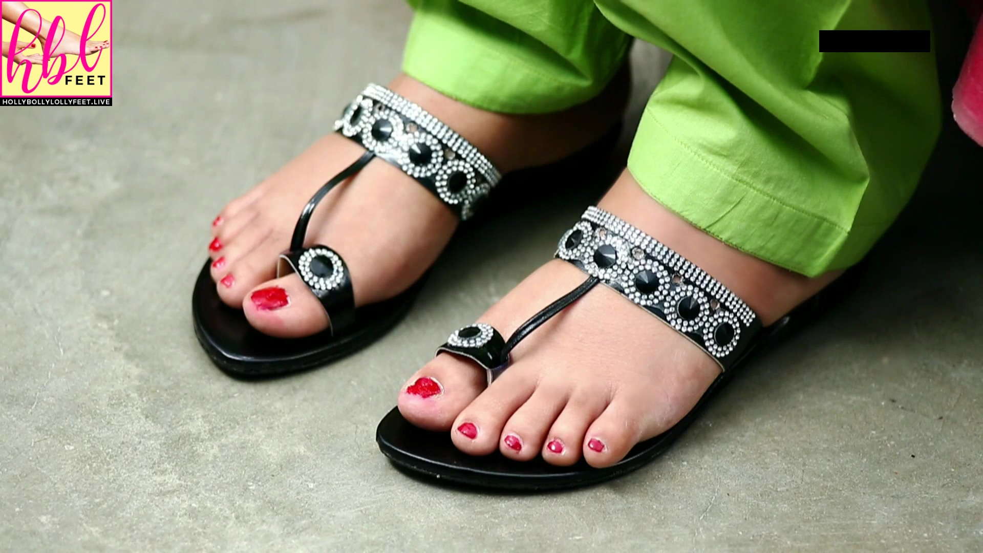 Diya Mughal Feet Nice