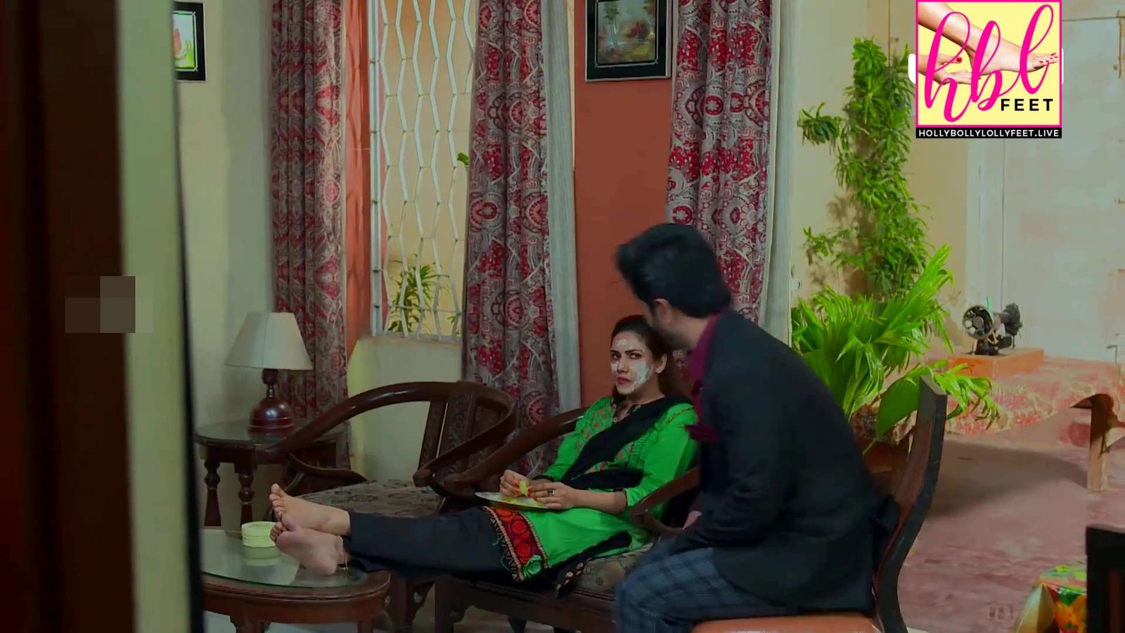 Diya Mughal Feet Sole