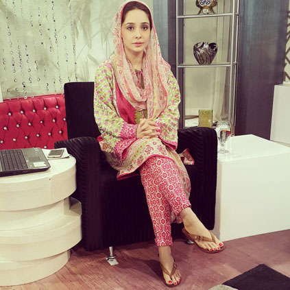 Juggun Kazim Feet Videos