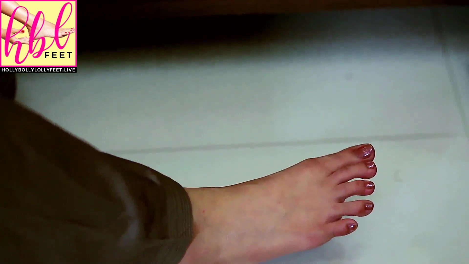 Kiran Tabeer Feet Closeups from Pakistani TV Drama "Meri Baji&...