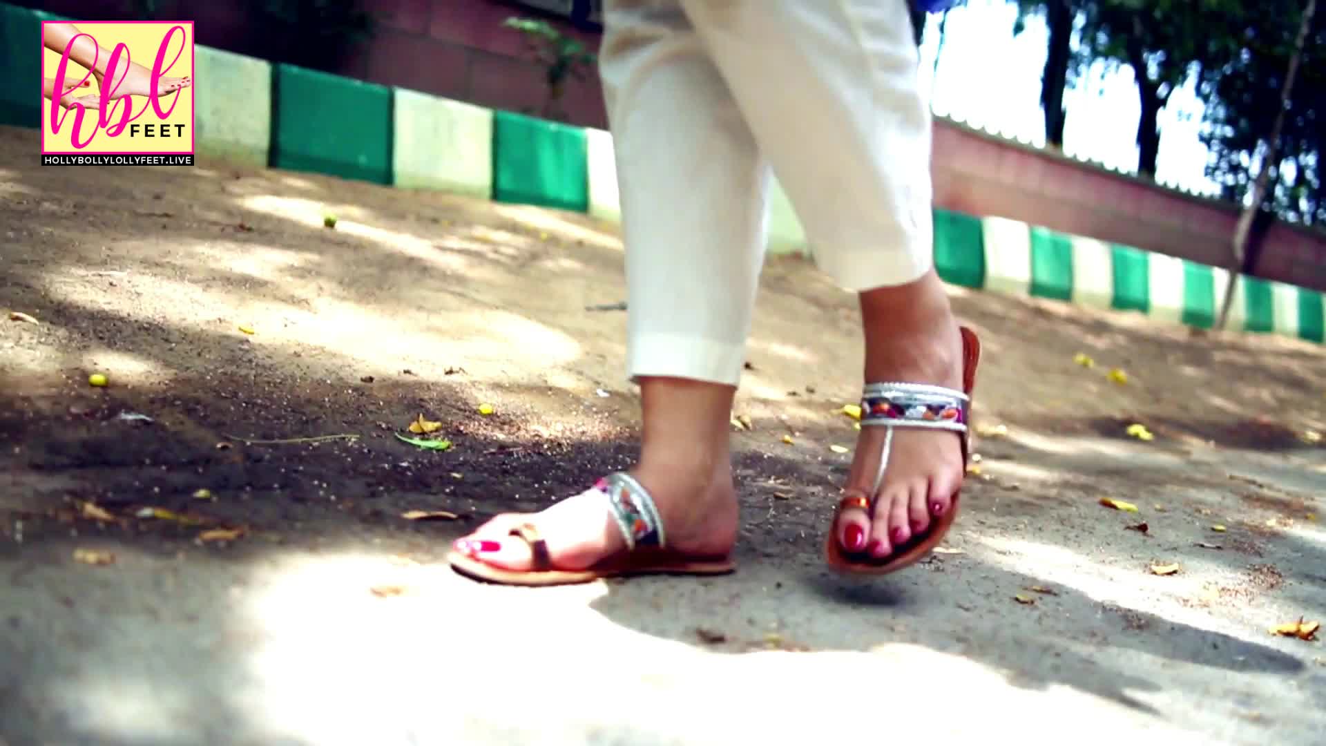 Maham Aamir Feet