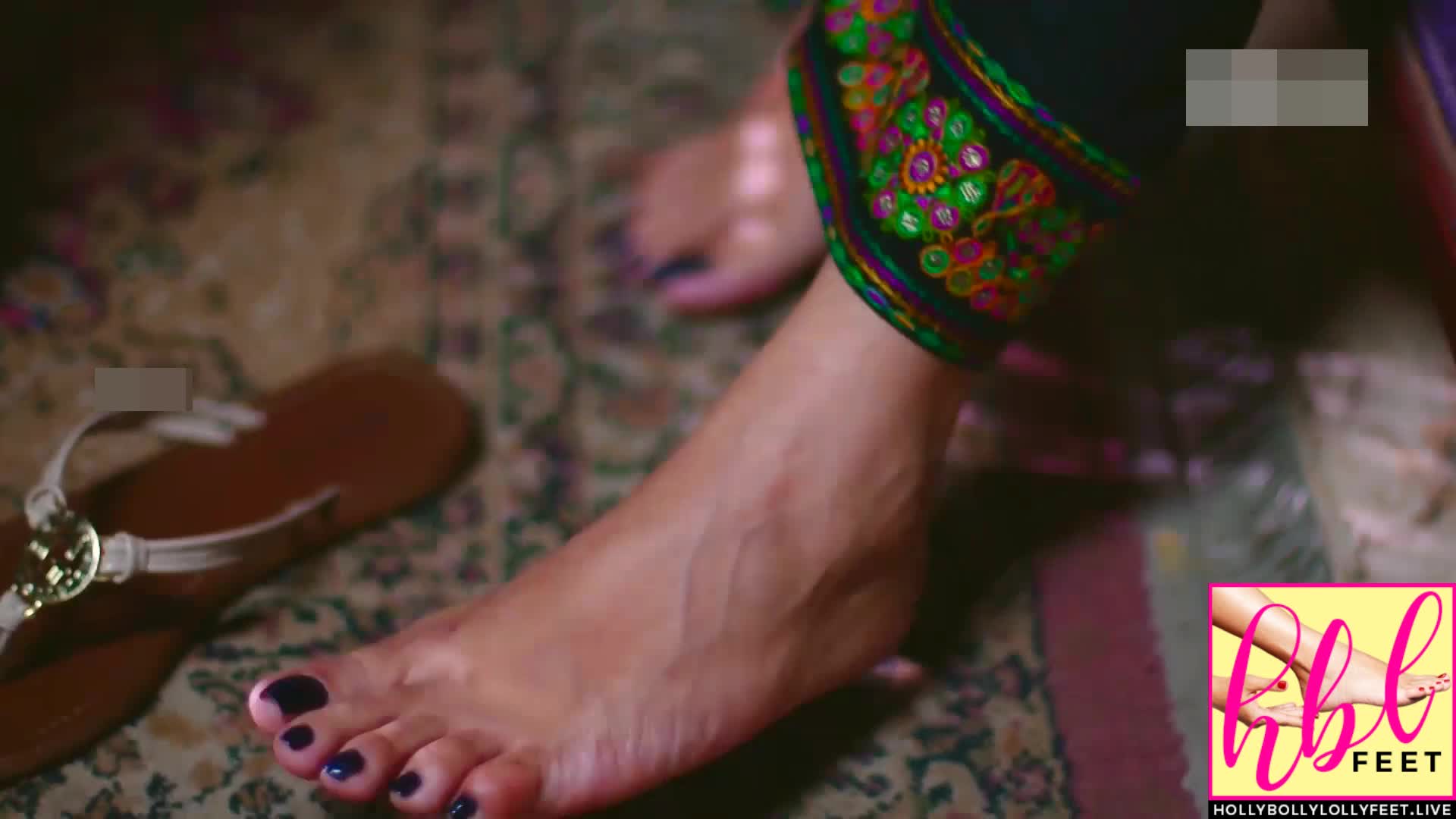 maria-wasti-feet-close-up-urdu1-dukh-sukh-ep-12-04