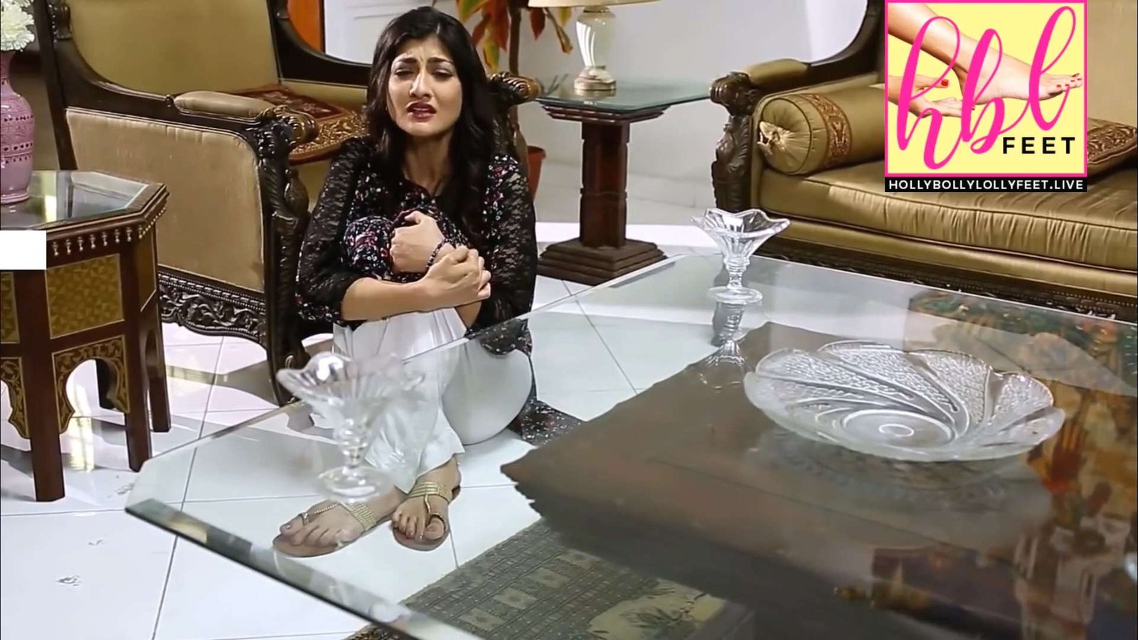 Nida Khan Feet