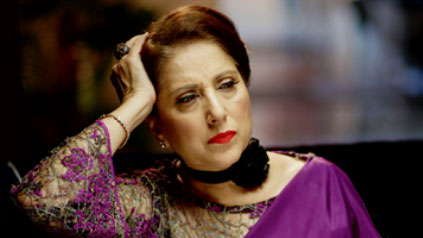 Samina Peerzada Feet Videos Playlist