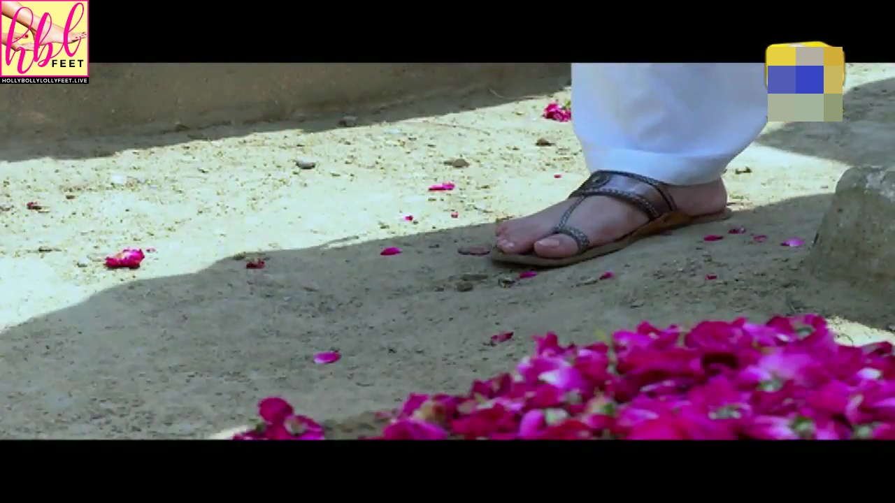 Sana Javed Feet Closeup