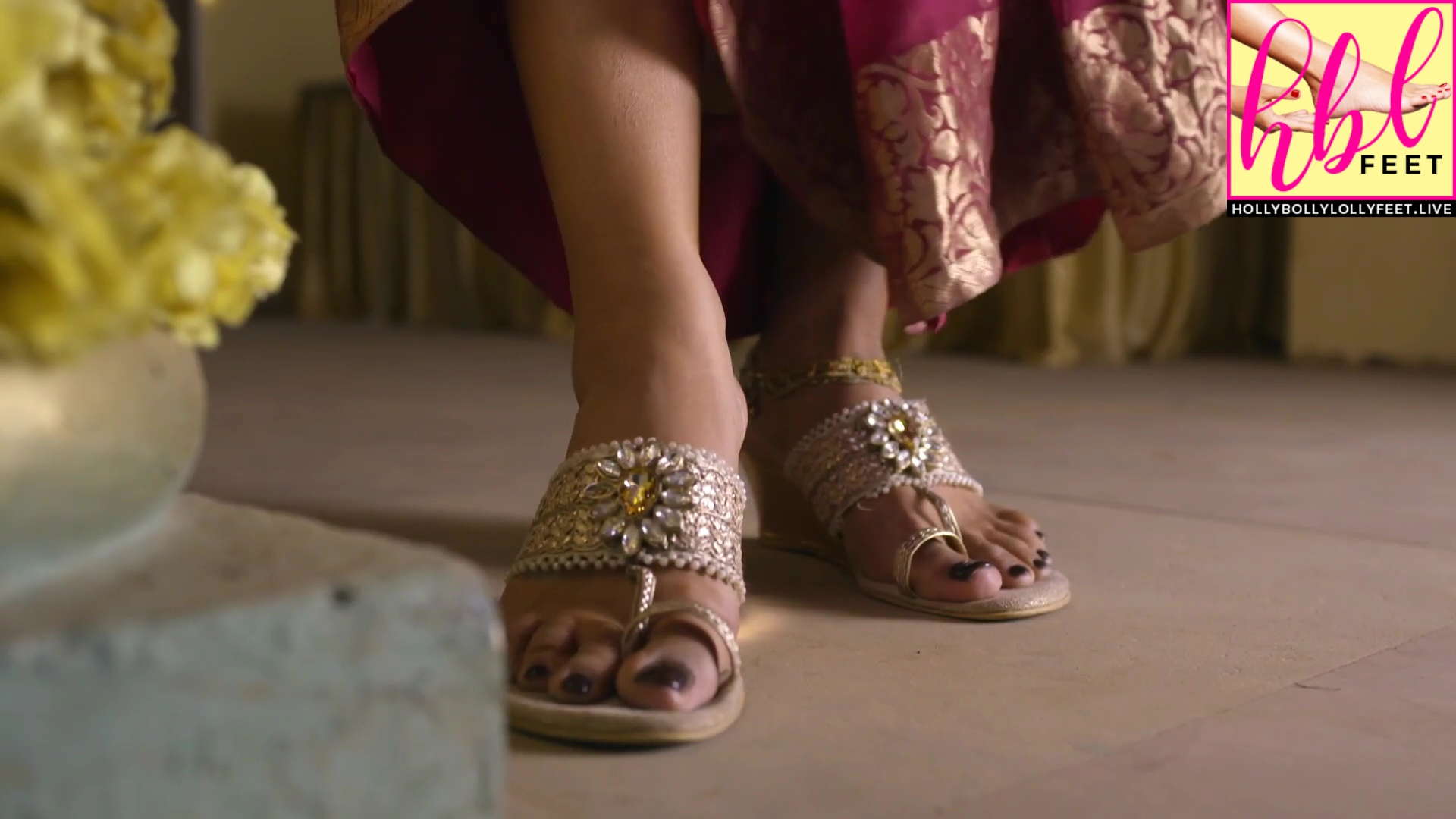 Sangita Ghosh Feet & Soles