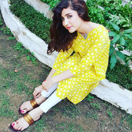 Saniya Shamshad Hussain Feet Videos