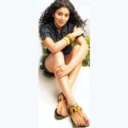 Shriya Saran Feet Videos