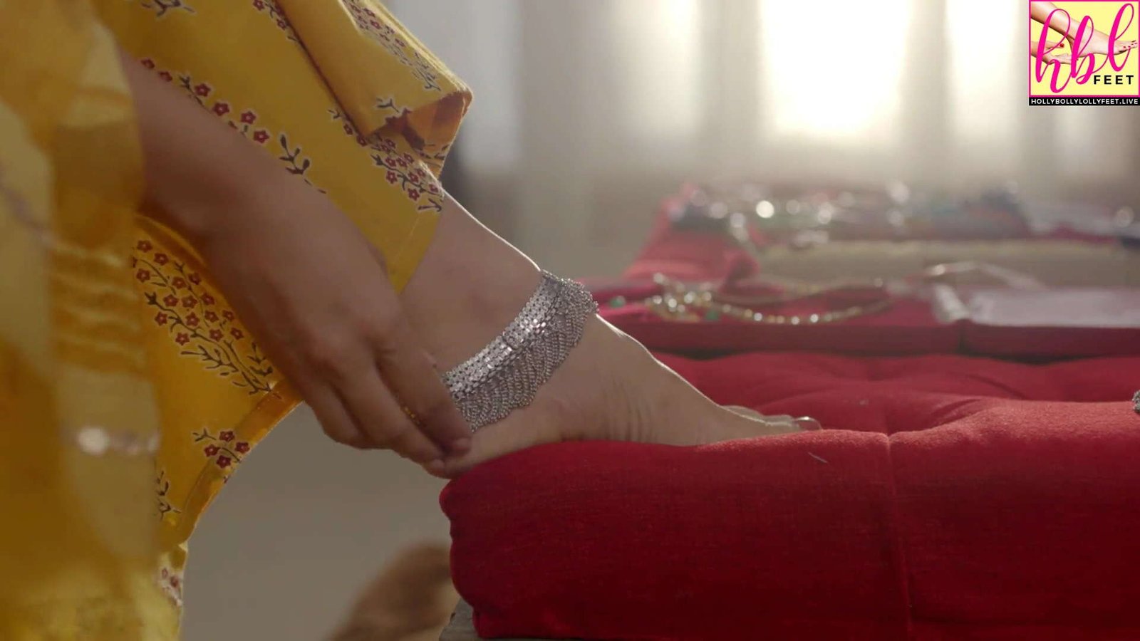 Surbhi Jyoti Feet Soles