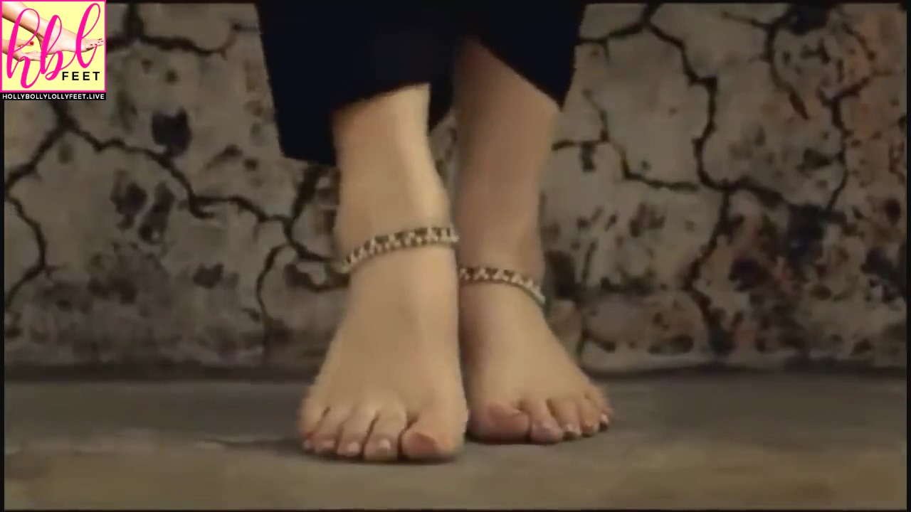 Taapsee Pannu Feet Closeup