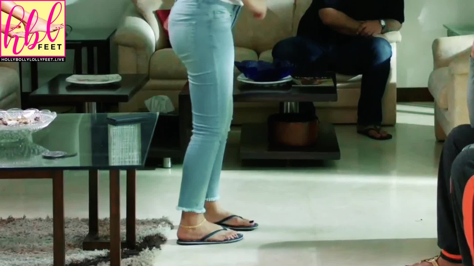 Urwa Hocane Feet